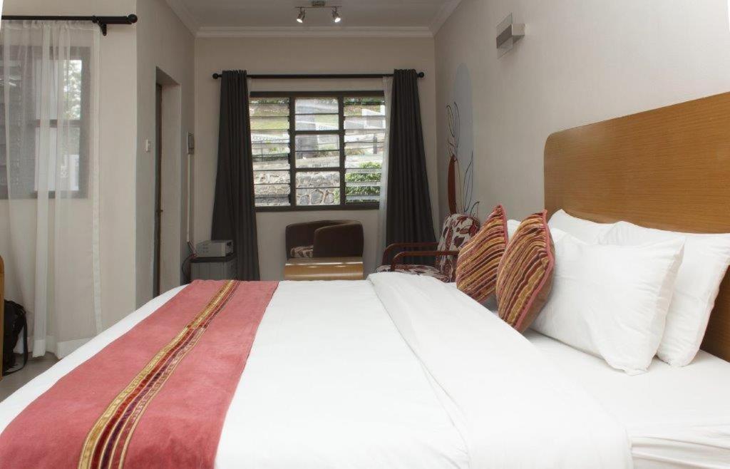 Cedar Place Limited Blantyre Ngoại thất bức ảnh